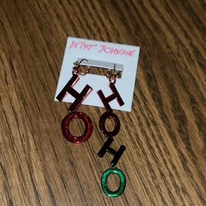 Betsey Johnson Red and Green HOHOHO Earrings! Festive ♥♥♥ New in Package! CUTE!!